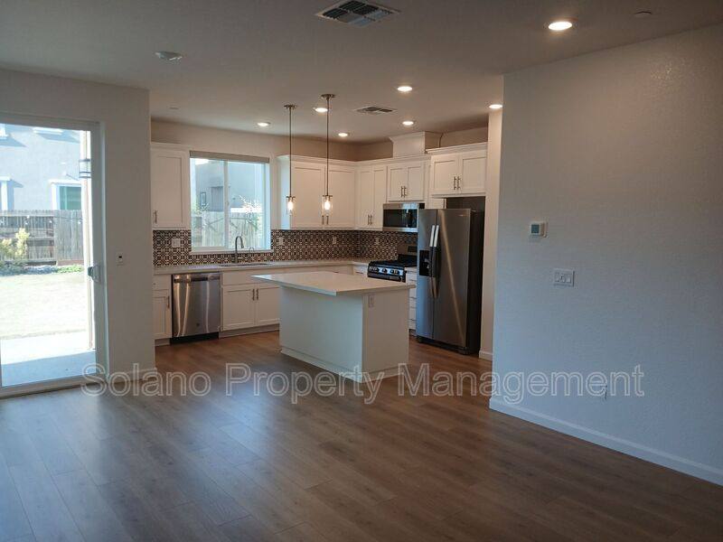 Apartment for rent at 938 Fruit Stand Circle, Vacaville, CA 95688