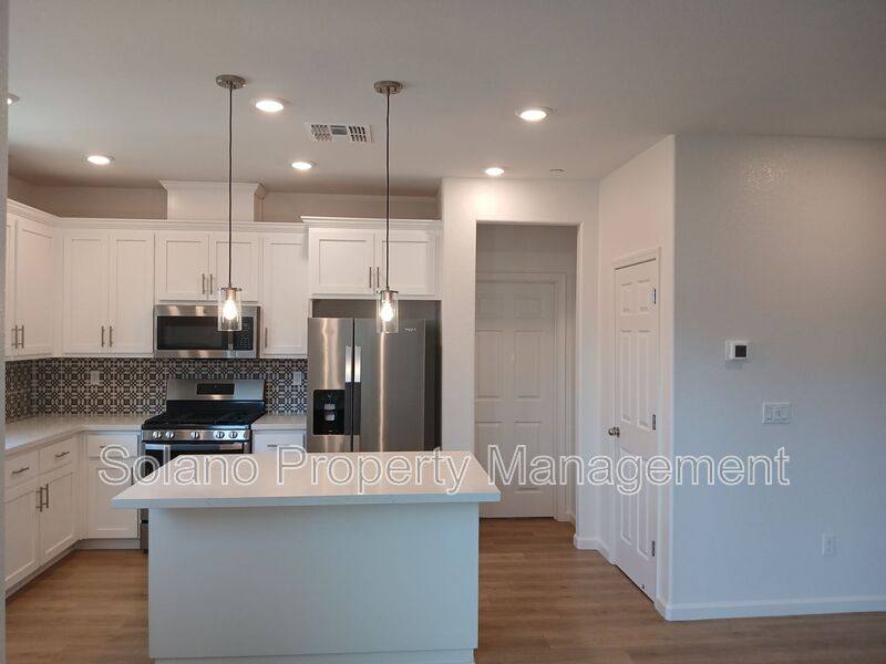 Apartment for rent at 938 Fruit Stand Circle, Vacaville, CA 95688