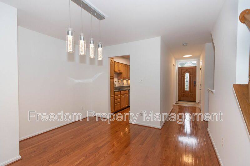 Townhouse for rent at 13939 Preacher Chapman Place, Centreville, VA 20121