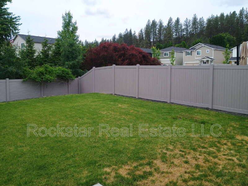 House for rent at 109 W Goldenrod Ave, Spokane, WA 99224