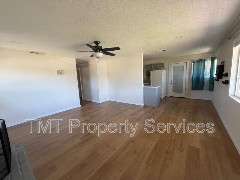 House for rent at 6519 Prentiss Dr, Sacramento, CA 95823