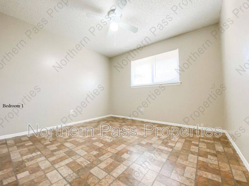 Apartment for rent at 6435 Pizarro, El Paso, TX 79912
