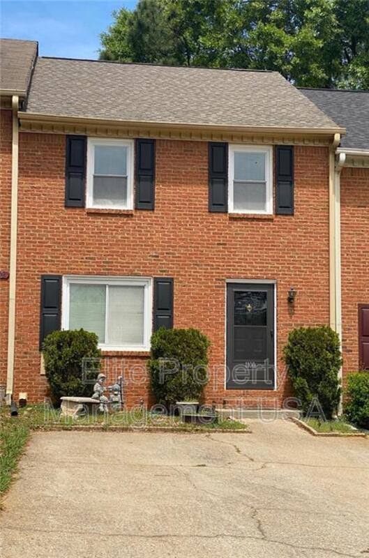 Townhouse for rent at 1100 Westfield Trace SE, Smyrna, GA 30082