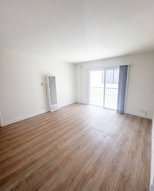 Apartment for rent at 474 Sherman Ave #6, Venice, CA 90291