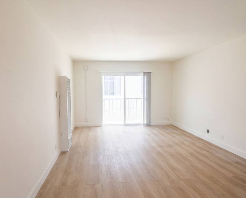 Apartment for rent at 474 Sherman Ave #6, Venice, CA 90291