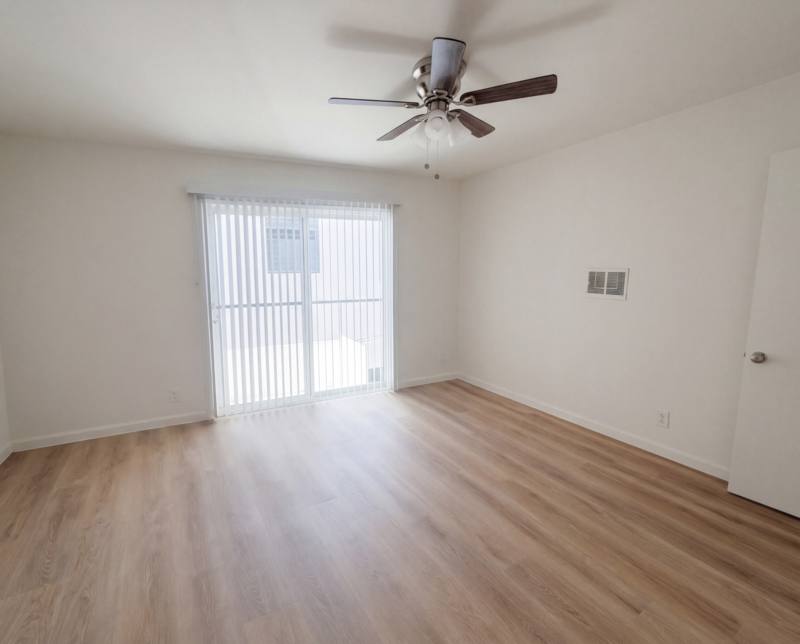 Apartment for rent at 474 Sherman Ave #6, Venice, CA 90291