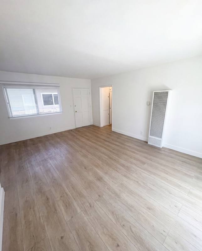 Apartment for rent at 474 Sherman Ave #6, Venice, CA 90291