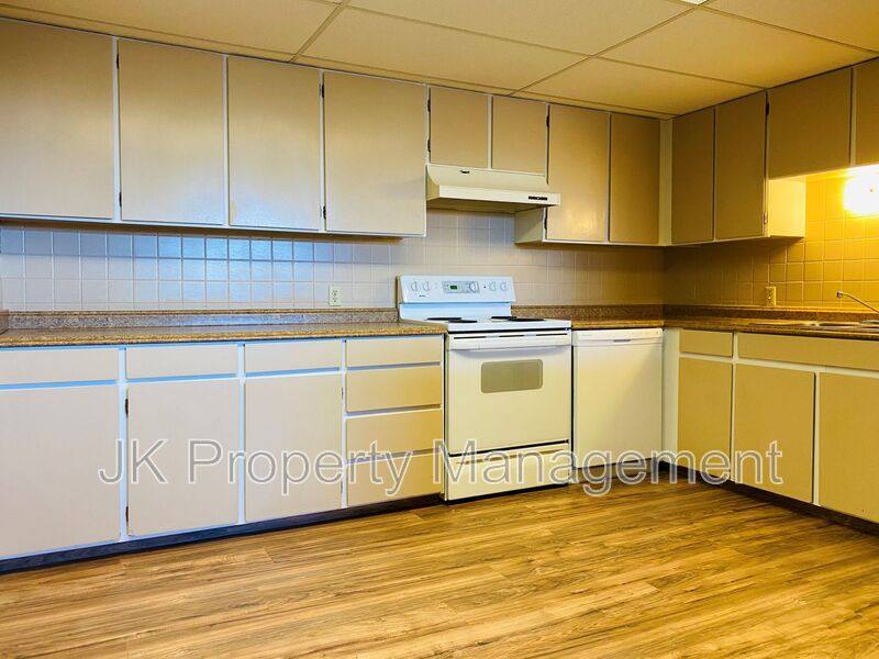 Apartment for rent at 1401 2B St S #21, Great Falls, MT 59405