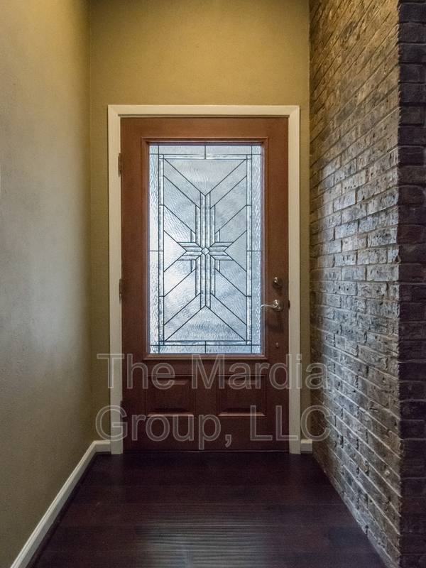 House for rent at 3215 San Sebastian Dr, Carrollton, TX 75006