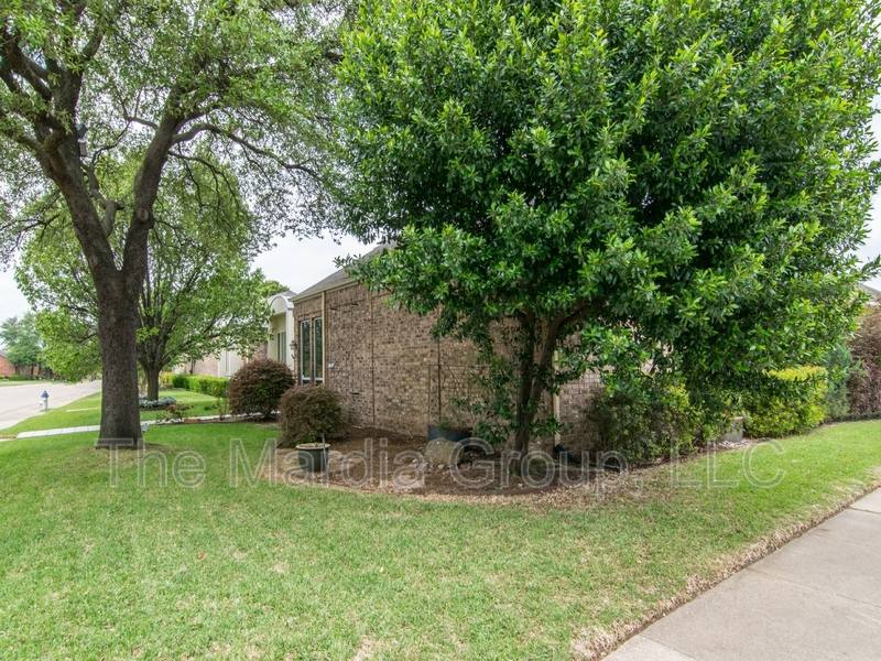 House for rent at 3215 San Sebastian Dr, Carrollton, TX 75006