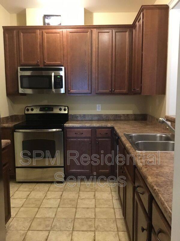 Condo for rent at 115 Covil Ave #204, Wilmington, NC 28403