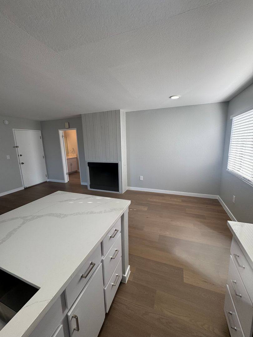Apartment for rent at 16861 Green Lane, Huntington Beach, CA 92649