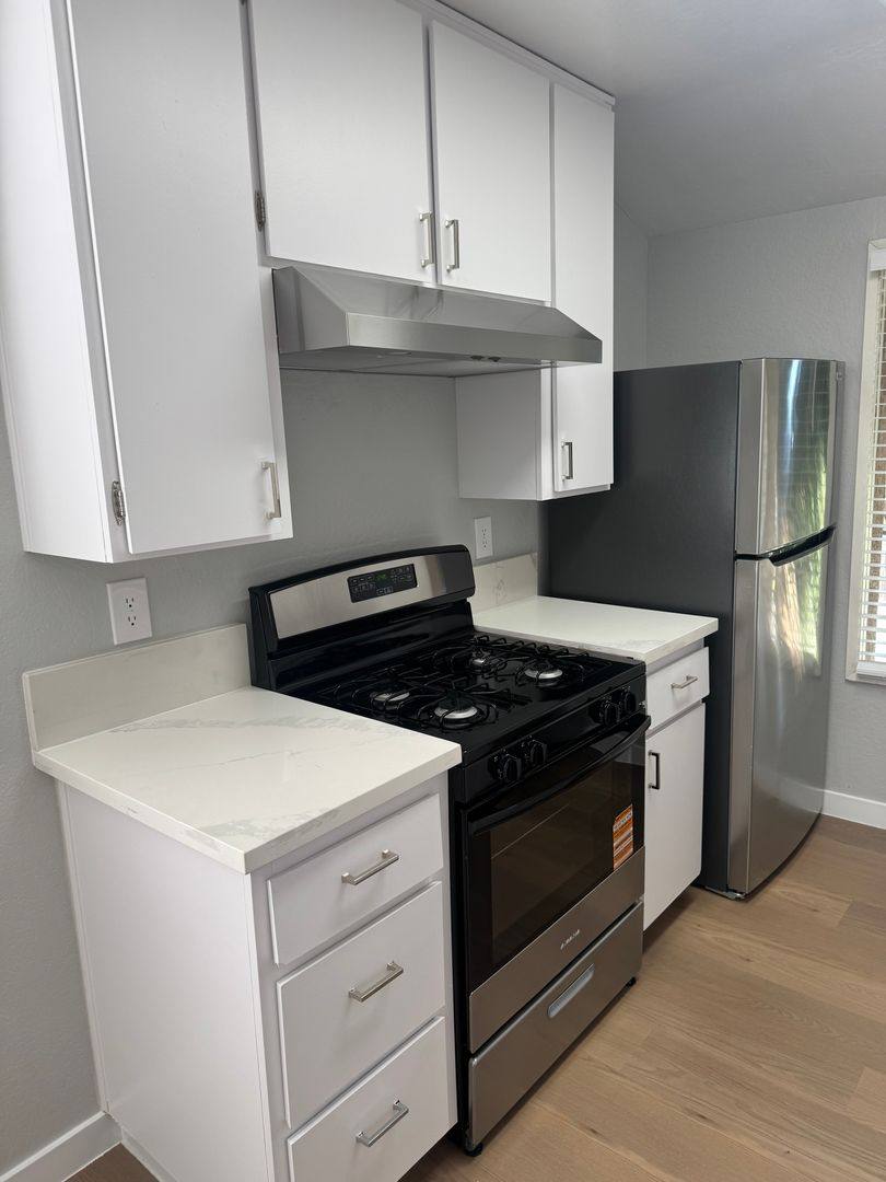 Apartment for rent at 16861 Green Lane, Huntington Beach, CA 92649