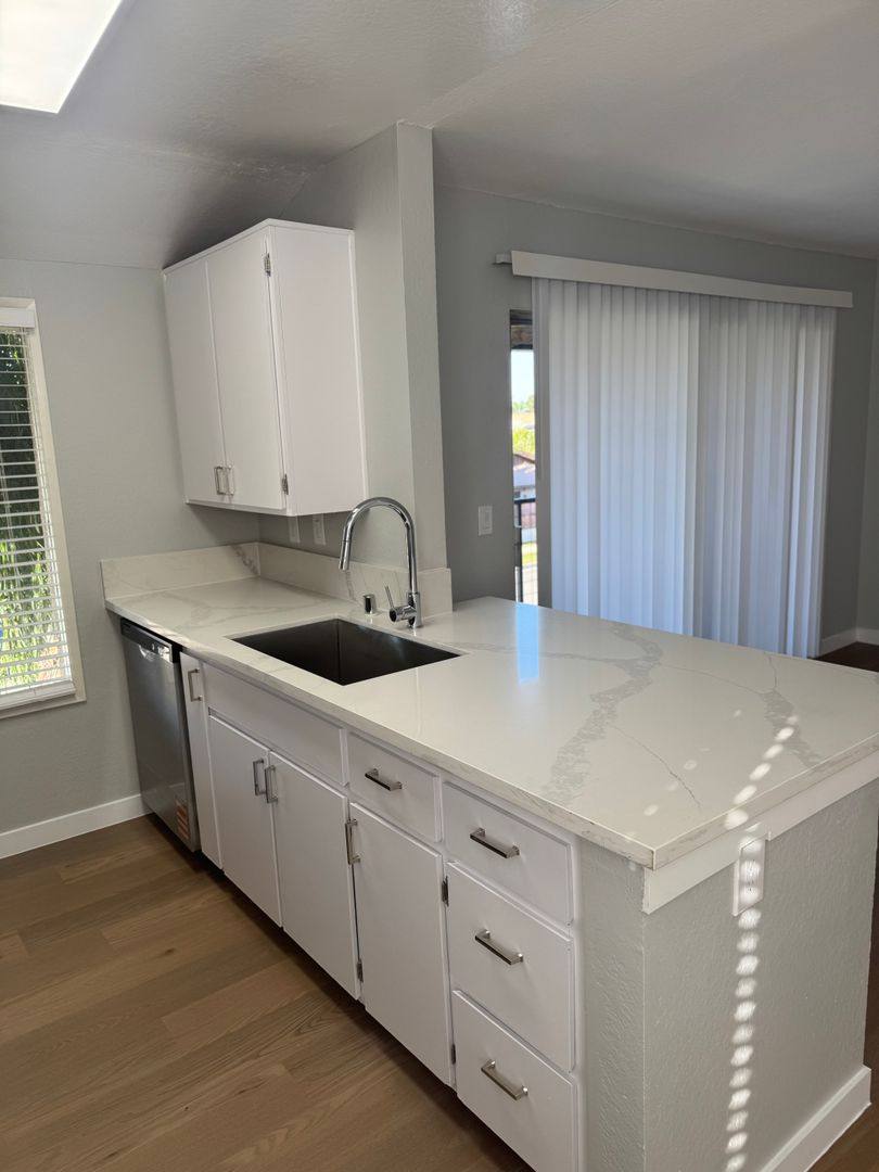 Apartment for rent at 16861 Green Lane, Huntington Beach, CA 92649