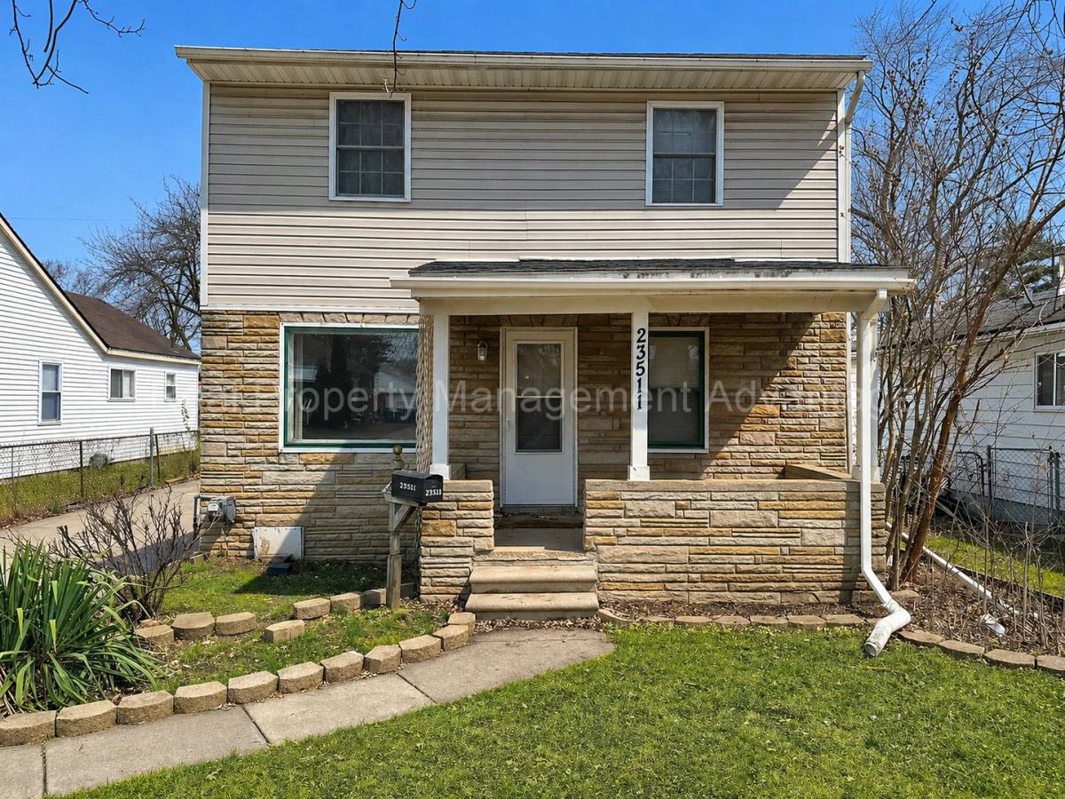 House for rent at 23511 Wellington Ave, Warren, MI 48089