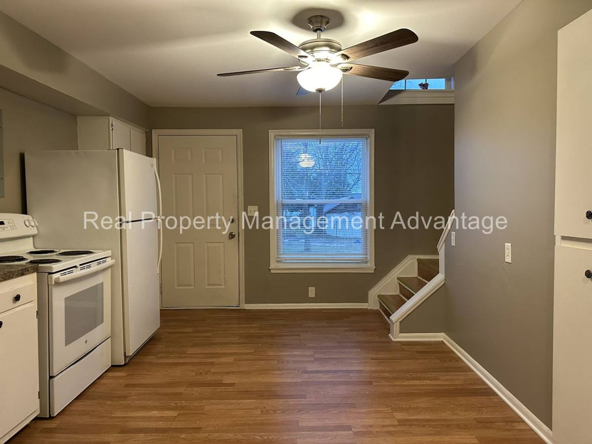 House for rent at 23511 Wellington Ave, Warren, MI 48089
