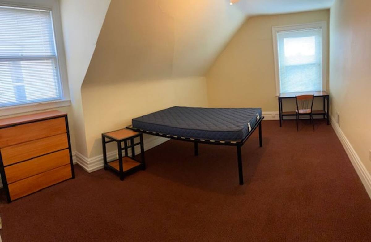 Apartment for rent at 237 N Dithridge, Pittsburgh, PA 15213
