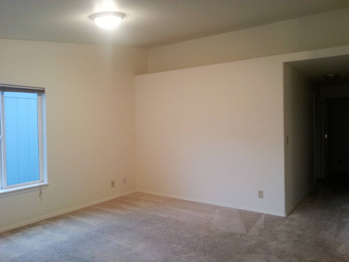 Apartment for rent at 1352, 1354, 1356 Bramblewood Lane, Eugene, OR 97404