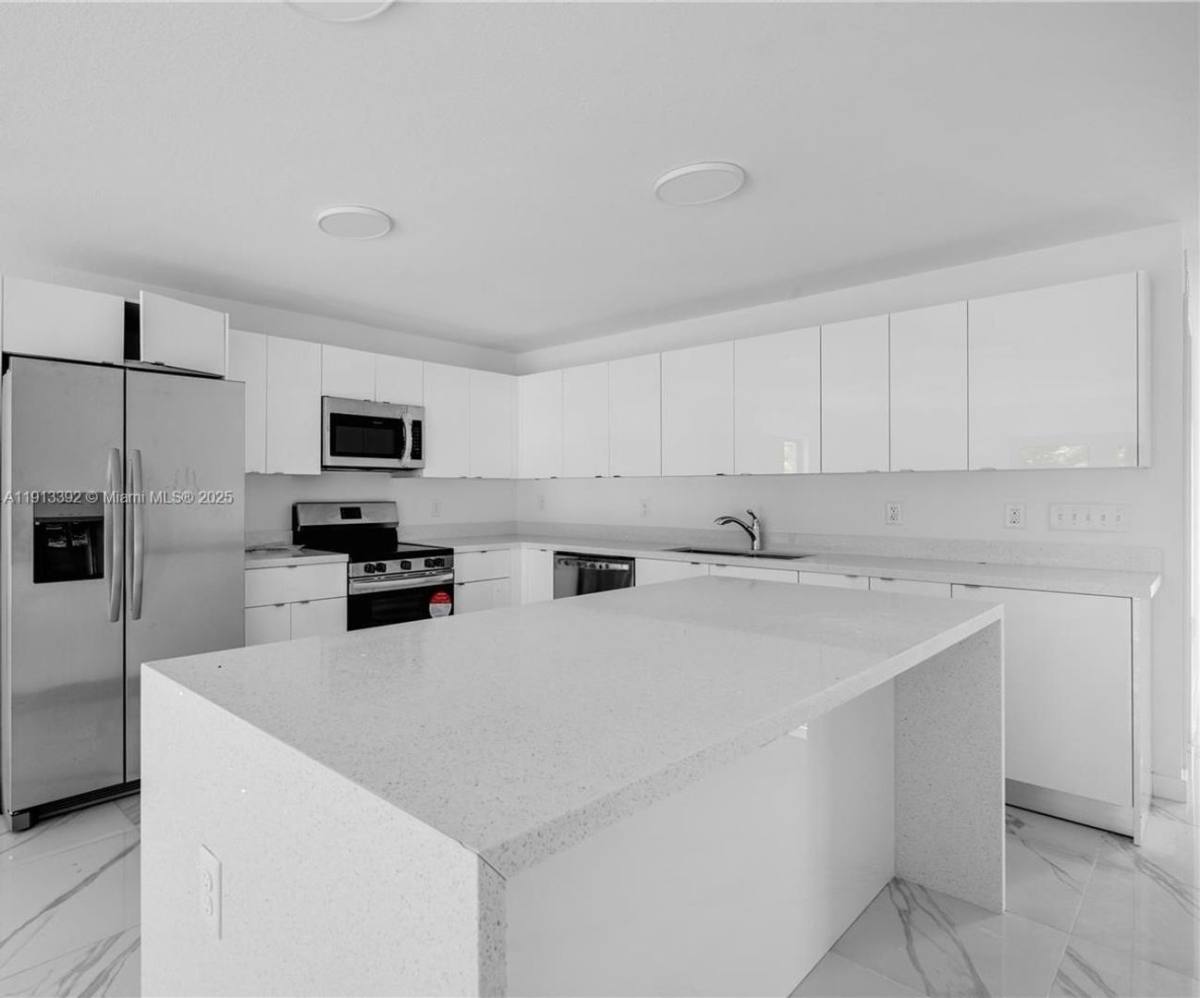 House for rent at 152 NW 18th St, Homestead, FL 33030