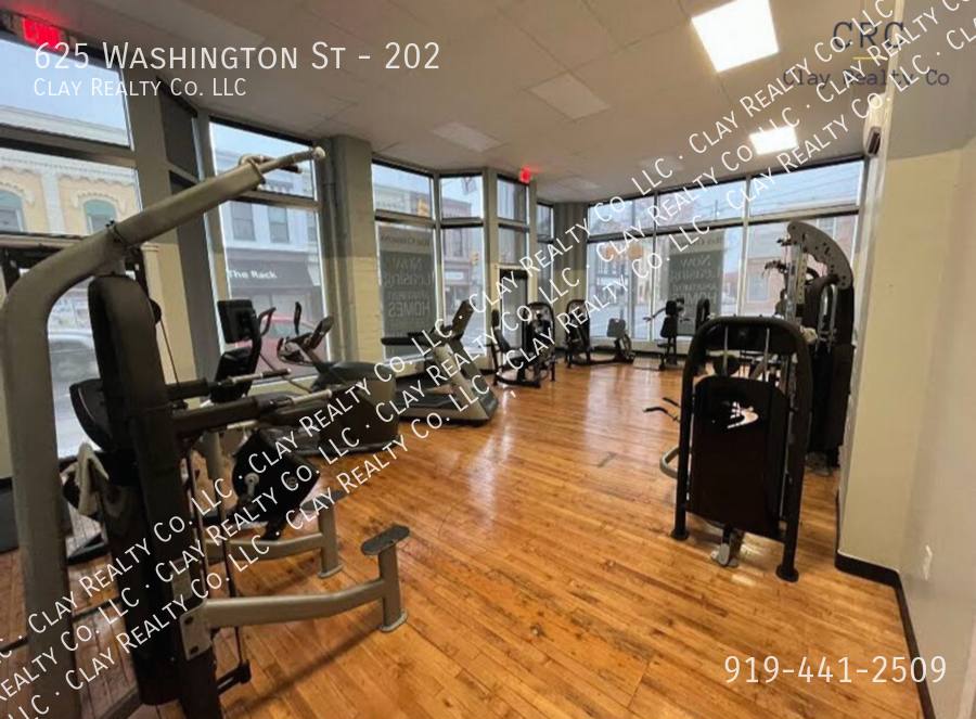 Apartment for rent at 625 Washington St, Eden, NC 27288
