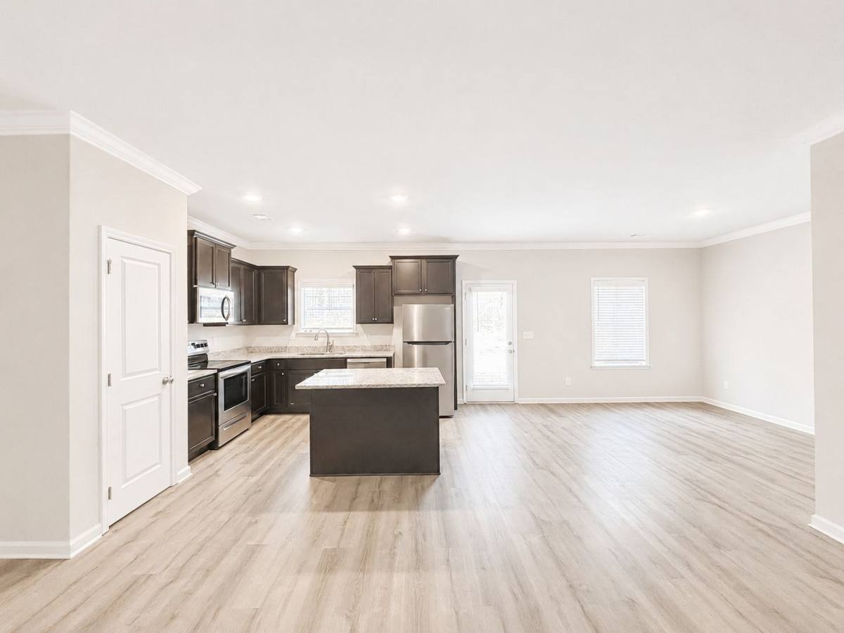 Townhouse for rent at 151 Chase Crossing #24, Cornelia, GA 30531