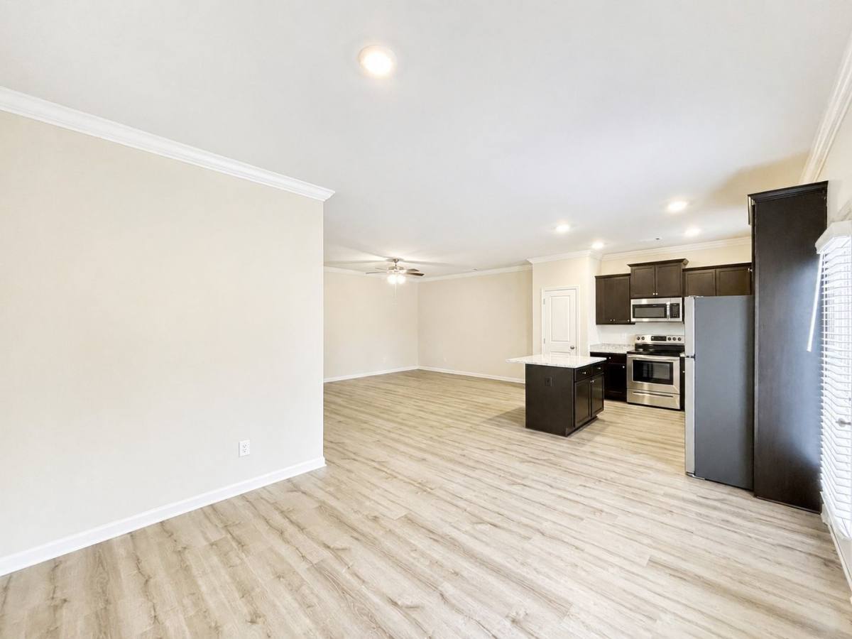 Townhouse for rent at 151 Chase Crossing #24, Cornelia, GA 30531