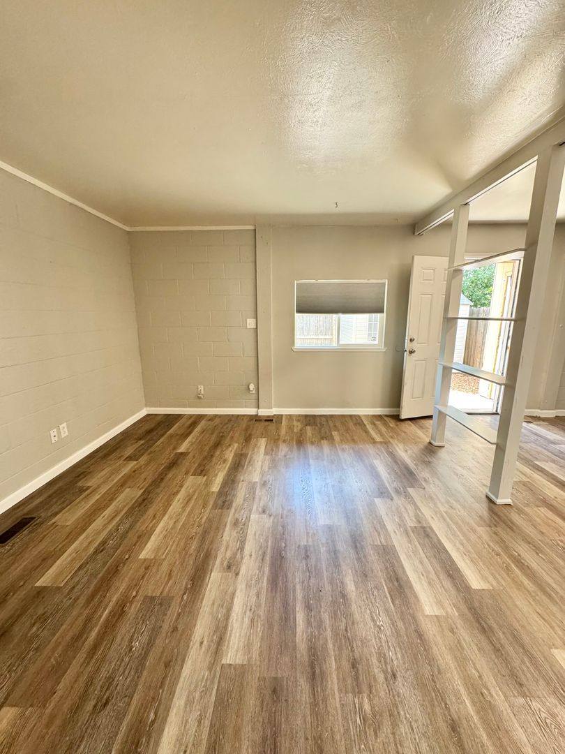 Apartment for rent at 361-363 Fairway S, Colorado Springs, CO 80906
