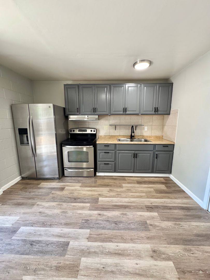 Apartment for rent at 361-363 Fairway S, Colorado Springs, CO 80906
