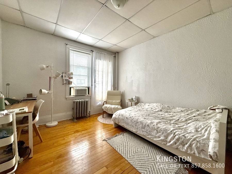 Apartment for rent at 124 Babcock St, Brookline, MA 02446