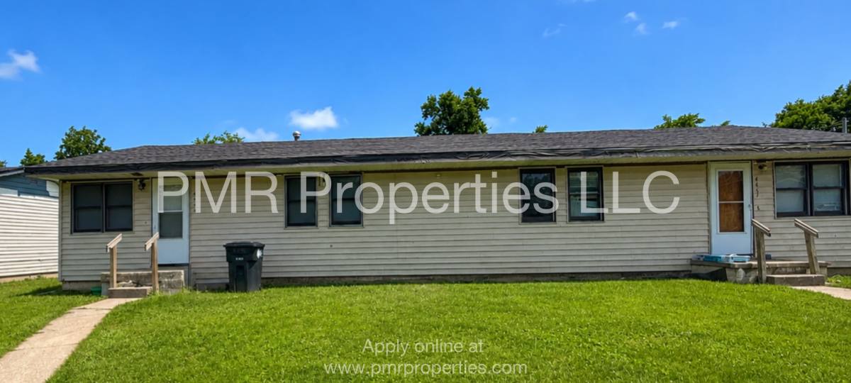 Apartment for rent at 4461 Redman Ave, Omaha, NE 68111