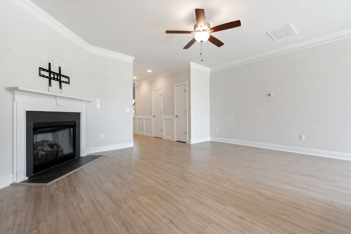 Townhouse for rent at 1033 Bonanza Lane, Mebane, NC 27302