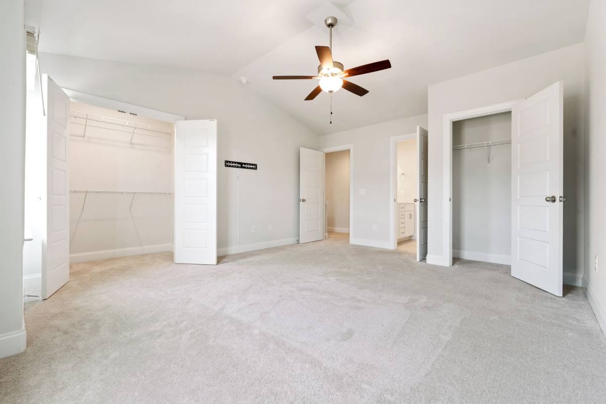 Townhouse for rent at 1033 Bonanza Lane, Mebane, NC 27302