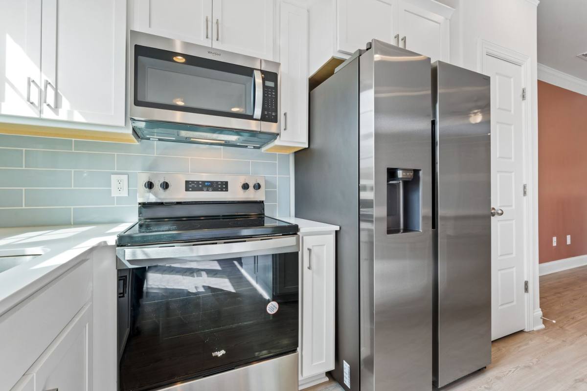 Townhouse for rent at 1033 Bonanza Lane, Mebane, NC 27302