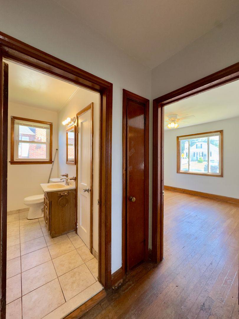 House for rent at 7906 Hillendale Rd, Parkville, MD 21234