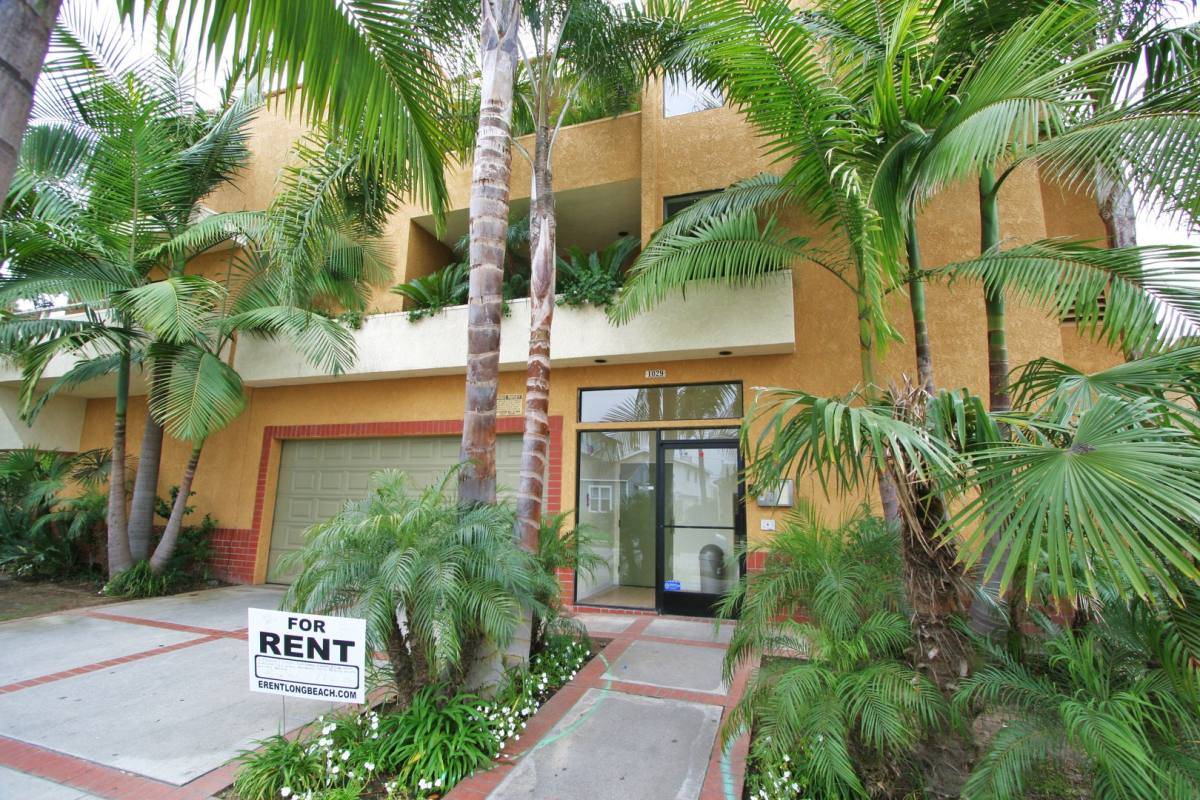 Townhouse for rent at 1029 Mira Mar Ave, Long Beach, CA 90804