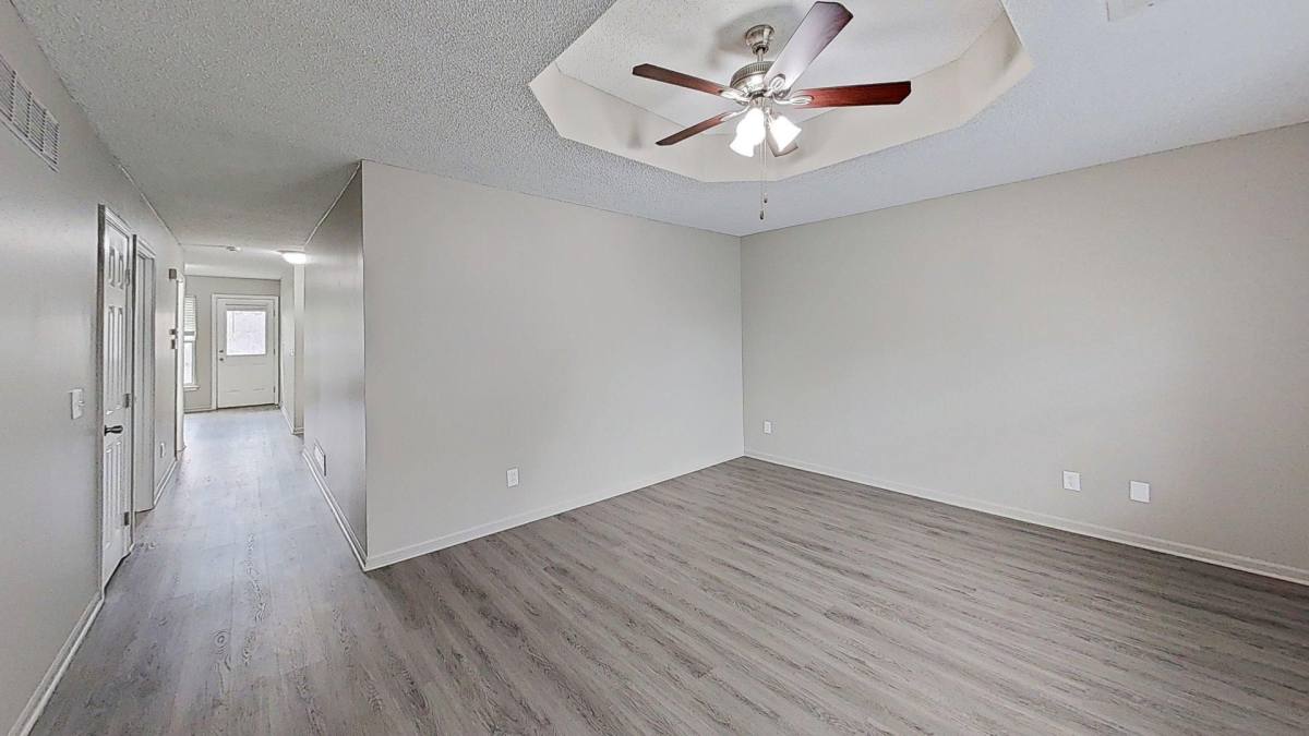 Apartment for rent at 404 A Oak Ridge Dr, Oak Grove, MO 64075