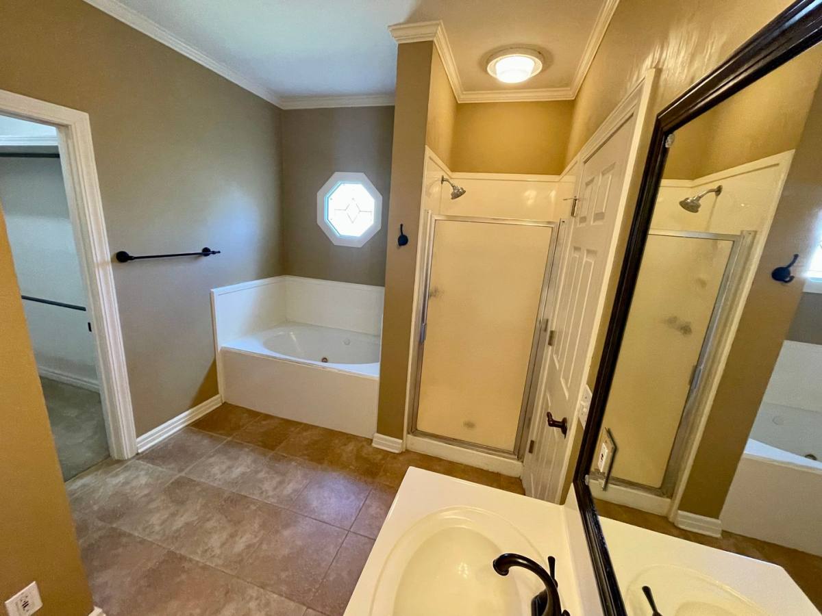 House for rent at 1013 N Azalea Dr, Madison, MS 39110