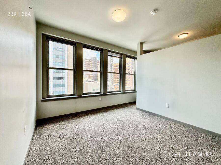 Apartment for rent at 306 E 12th St, Kansas City, MO 64106