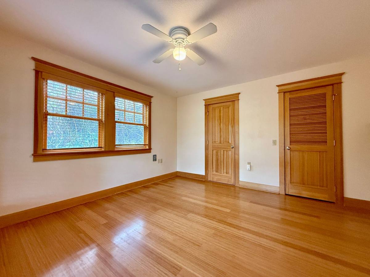 Townhouse for rent at 1723-1727 SE Nehalem St, Portland, OR 97202