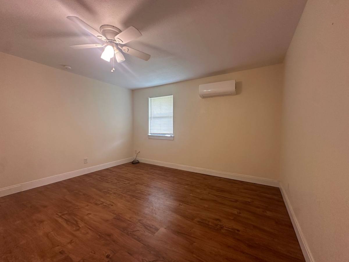 Apartment for rent at 217 SE 2nd St, Cross Plains, TX 76443