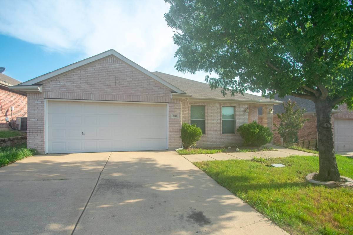 House for rent at 3725 Sapphire St, Keller, TX 76244