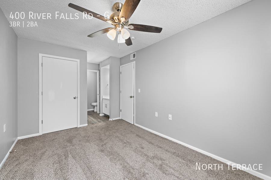Apartment for rent at 400 River Falls Rd, Kansas City, KS 66111