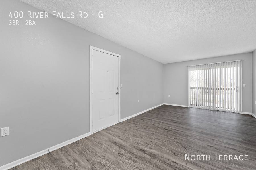 Apartment for rent at 400 River Falls Rd, Kansas City, KS 66111