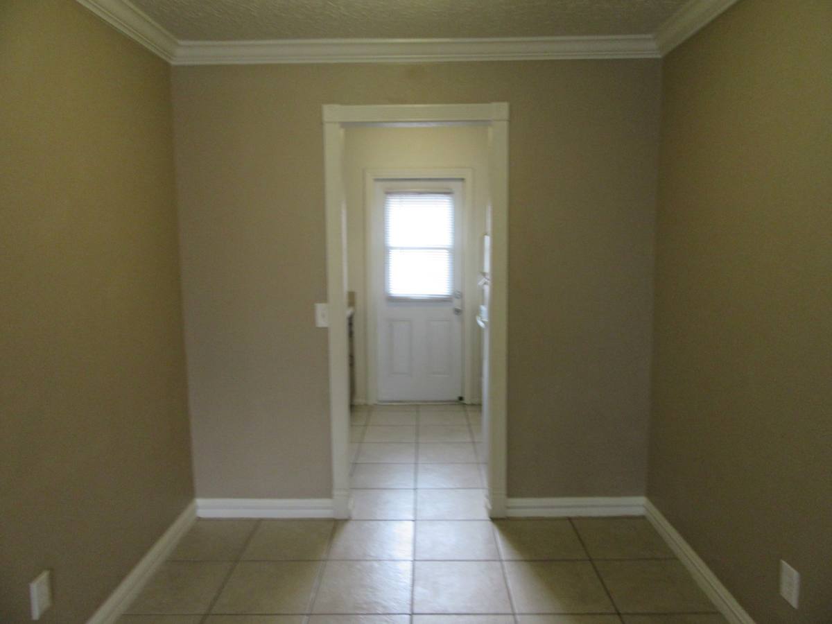 Apartment for rent at 1104 W 19th Court, Lynn Haven, FL 32444