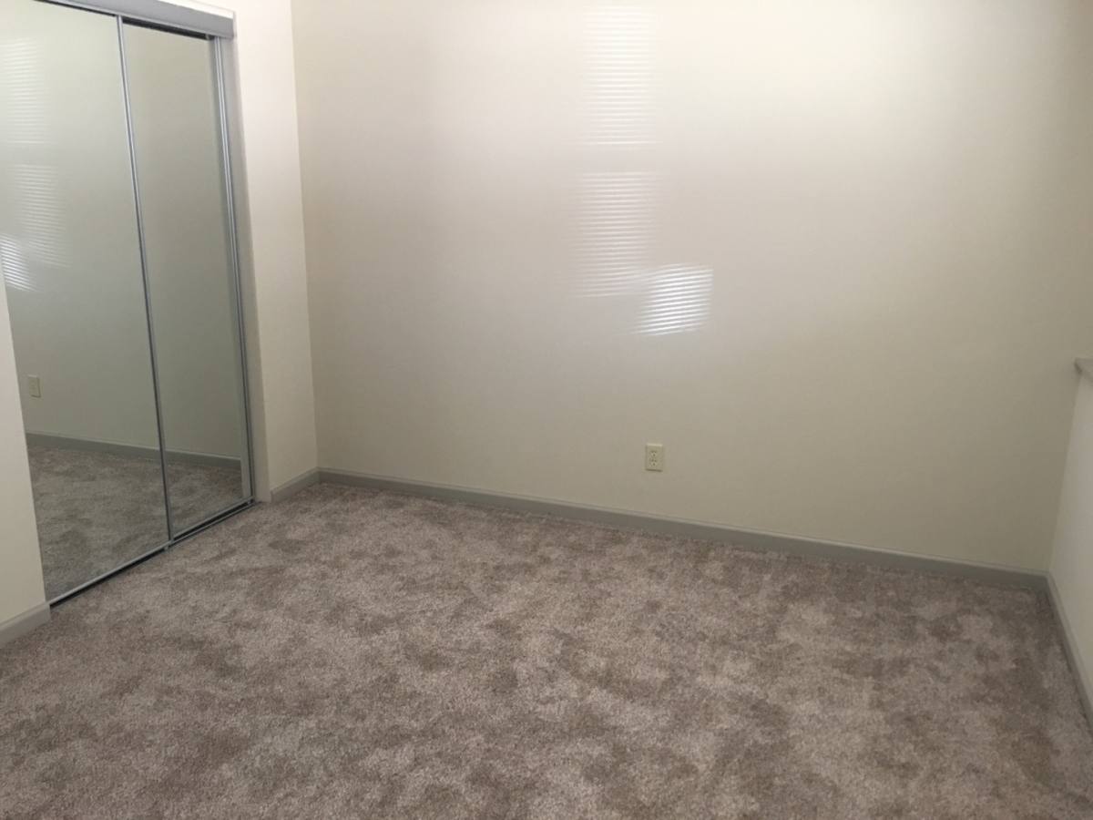 Apartment for rent at 2327-2348 Murphy Dr, Lawrence, KS 66046