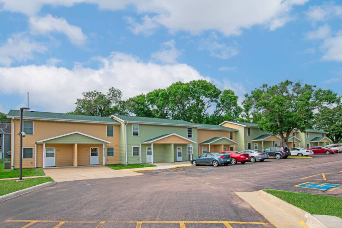Apartment for rent at 400 W 4th St, Sioux City, IA 51103