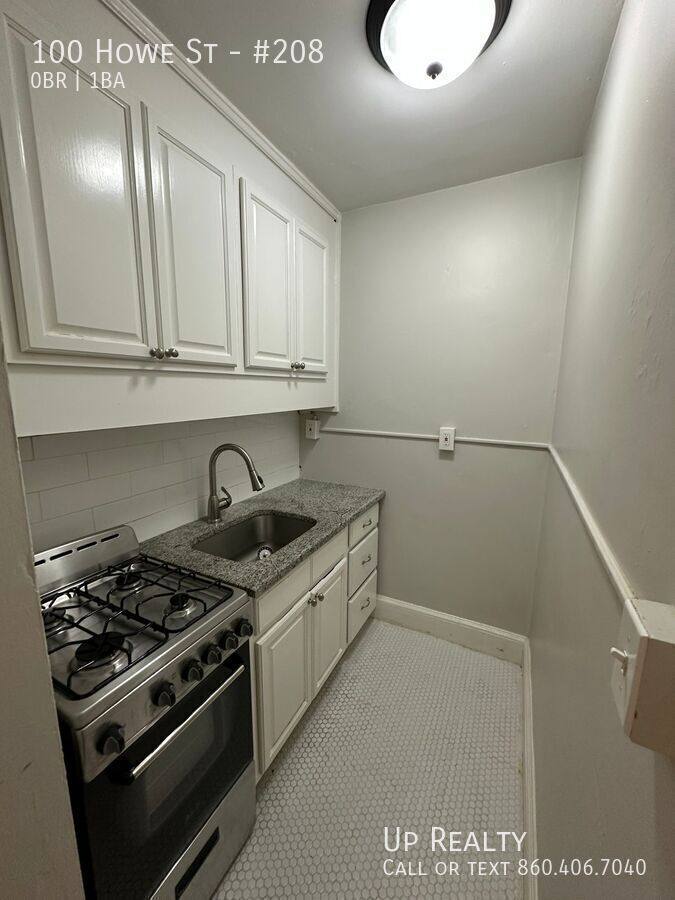 House for rent at 100 Howe St, New Haven, CT 06511