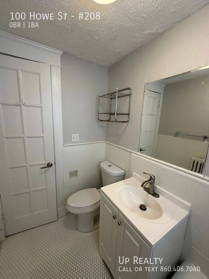 House for rent at 100 Howe St, New Haven, CT 06511