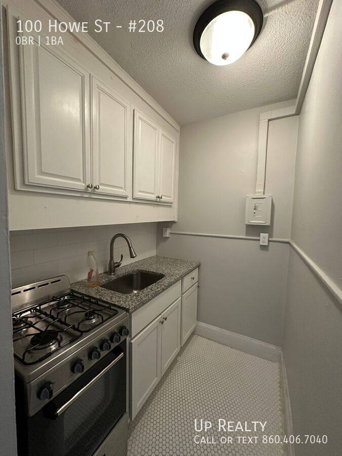 House for rent at 100 Howe St, New Haven, CT 06511