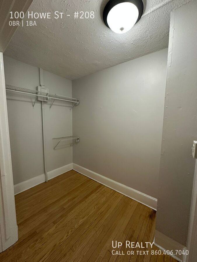 House for rent at 100 Howe St, New Haven, CT 06511